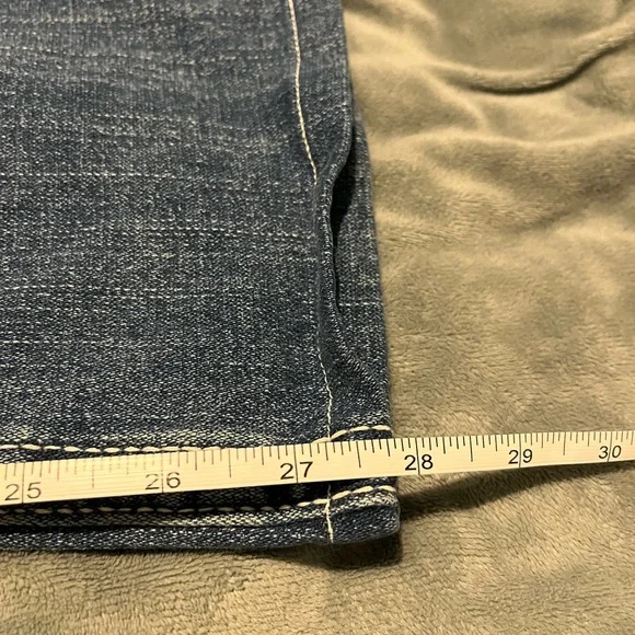 True Religion Jeans size 28 EUC slight flare wide leg Extremely Rare Billy Jeans - Picture 7 of 7
